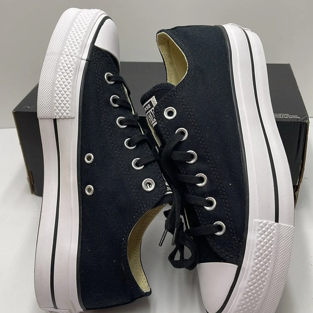 Converse WMNS CTAS LIFT OX BLACK/WHITE/WHITE 560250C Platforms Sneakers